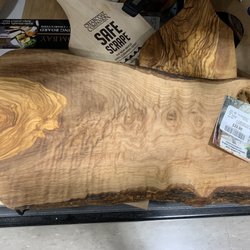 Winners - Winners -  Food serving wooden board