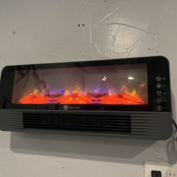 Hydro Tavern - Fireplace giving off heat