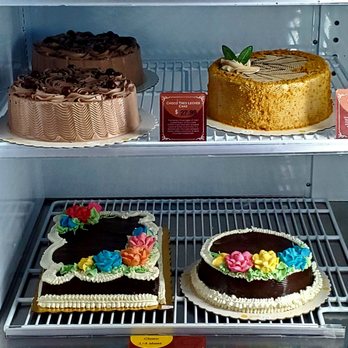 Goldilocks - Specialty Cakes - Bakeries Near Me - Las Vegas, Nevada