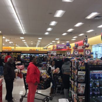 Shoppers Food & Pharmacy - 30+ people waiting to check out in 3 open lines - Drugstores Near Me - Baltimore, Maryland Shoppers Food & Pharmacy - 30+ people waiting to check out in 3 open lines - Drugstores Near Me - Baltimore, Maryland