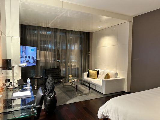 Hotel Beaux Arts, Autograph Collection by null