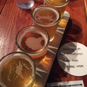 Maui Brewing - Flights - Brewpubs Near Me - Lahaina, Hawaii Maui Brewing - Flights - Brewpubs Near Me - Lahaina, Hawaii