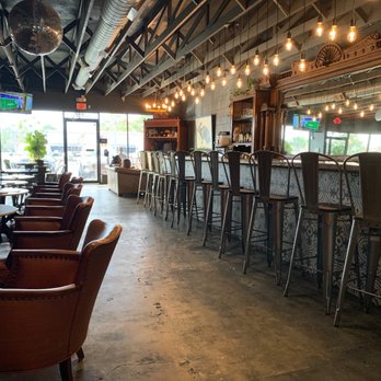 Reve Brewing - Interior. People enjoying a good beer. Wait. There is no good beer. - Breweries Near Me - Atlantic Beach, Florida