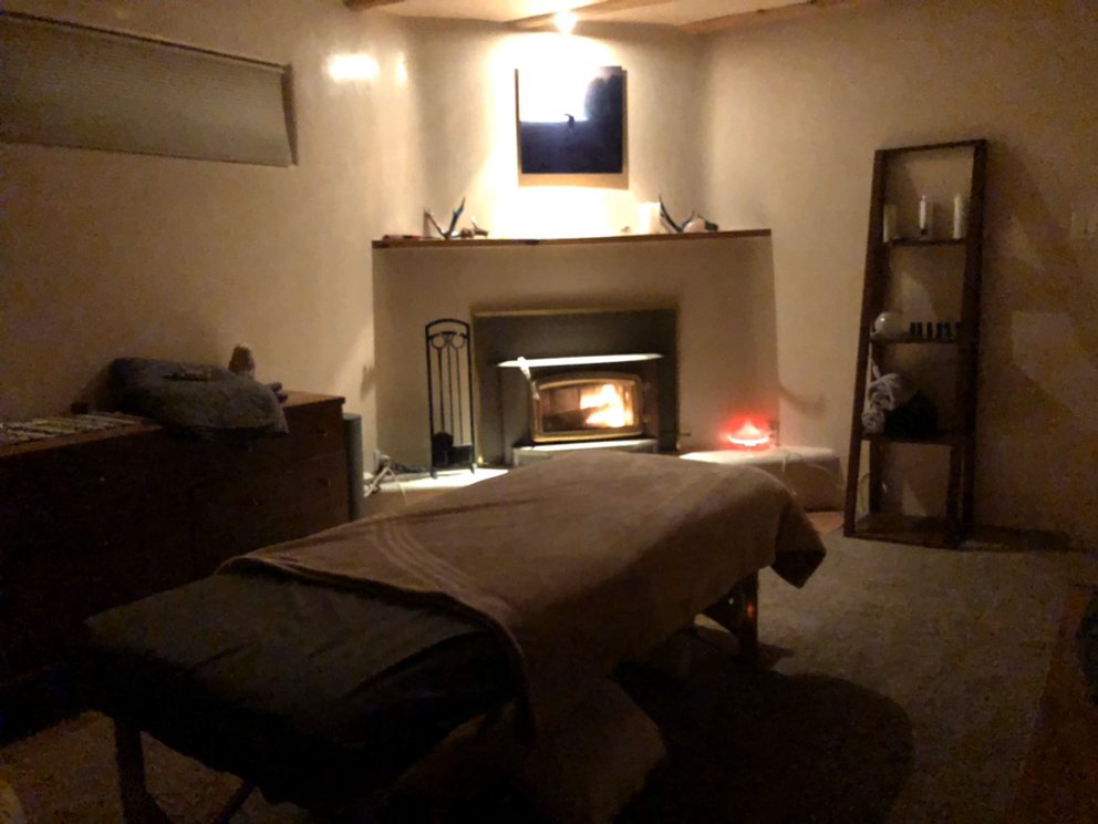 Randi Lorber, LMT, CNMT - Desert Crane Massage Logo
