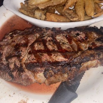 Mortimer's Restaurant - Ribeye with fries - American Near Me - Memphis, Tennessee