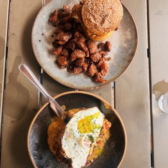Bearcat CBD - Cat Daddy and chicken sandwich - Coffee & Tea Near Me - New Orleans, Louisiana Bearcat CBD - Cat Daddy and chicken sandwich - Coffee & Tea Near Me - New Orleans, Louisiana