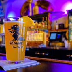 Beavers Pub - A pint at Beaver's