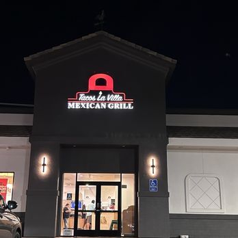 Tacos La Villa - Mexican Near Me - Bakersfield, California