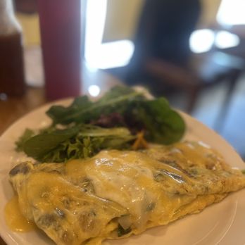 Egghead Cafe - Popeye Omelette - Coffee & Tea Near Me - Honolulu, Hawaii Egghead Cafe - Popeye Omelette - Coffee & Tea Near Me - Honolulu, Hawaii
