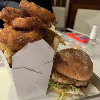 Burger Lounge - Wild Alaskan Cod Sandwich and Half & Half (Fries & Onion Ring) side order. - Burgers Near Me - Los Angeles, California Burger Lounge - Wild Alaskan Cod Sandwich and Half & Half (Fries & Onion Ring) side order. - Burgers Near Me - Los Angeles, California
