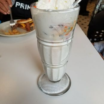 Steak ’n Shake - My sad m and m milk shake. - Fast Food Near Me - Indianapolis, Indiana