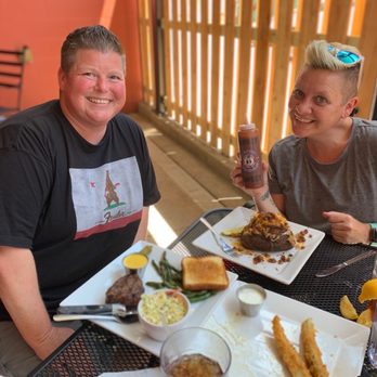 Fat Daddy's Bar-B-Que - Enjoying a great meal! Fried pickles, pull pork BBq Spud and the petit fillet! - Barbeque Near Me - Russellville, Arkansas