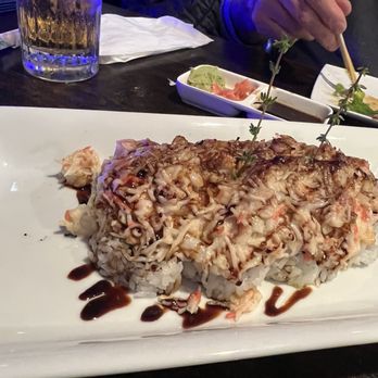 Sushi 21 - Baked Scallop Roll - Sushi Bars Near Me - San Pedro, California