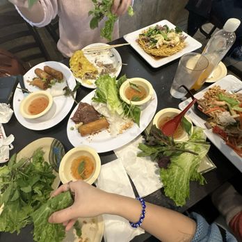 Saigon Dish - Vietnamese Near Me - Lawndale, California