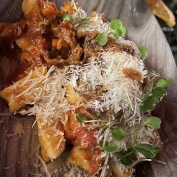 Catamundi - Gnocchis con Ragout de Short Rib - Bars Near Me - México, D.F., DIF