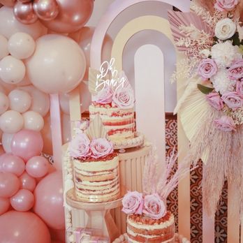 Cakeology - Strawberry Shortcake, Tiramisu, Carrot Cake - Desserts Near Me - Miami, Florida