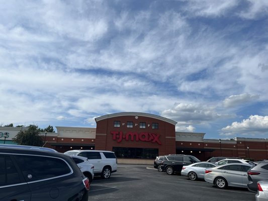 T J MAXX - Updated August 2025 - 28 Photos & 13 Reviews - 617 Pkwy
