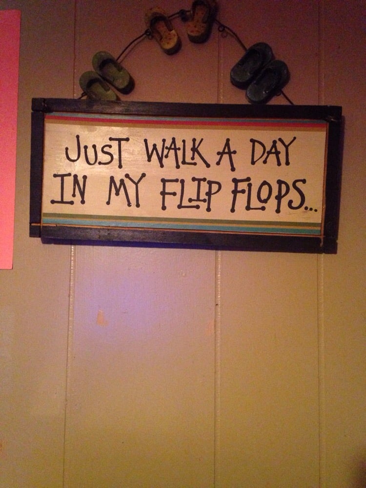 MENTZEL’S CLUB 22 1822 Royalton St, Waupaca, Wisconsin Bars Phone