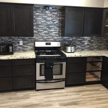 ULTRA Construction - Transformed a boring kitchen into a masterpiece - General Contractors Near Me - Palm Springs, California ULTRA Construction - Transformed a boring kitchen into a masterpiece - General Contractors Near Me - Palm Springs, California