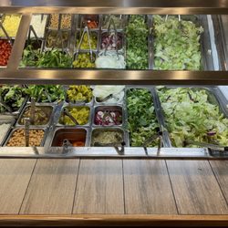 Southern Pig & Cattle - Stuart - Salad bar