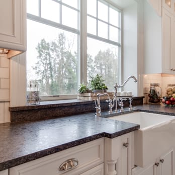 Silver Pearl Leathered Granite Countertops With Sink Bump Out