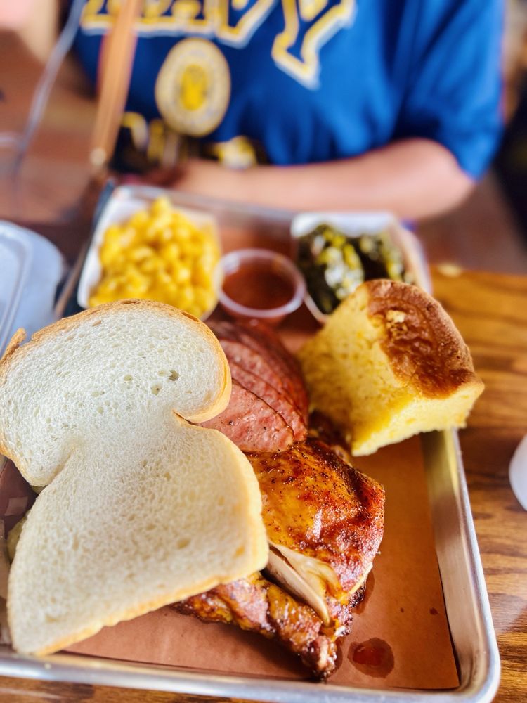 THE BRISKET HOUSE Updated October 2024 309 Photos & 344 Reviews 3301 Cypress Creek Pkwy