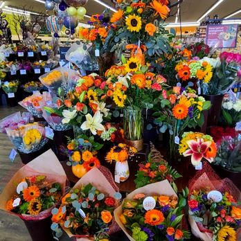 Vons - Gorgeous - Grocery Near Me - Garden Grove, California
