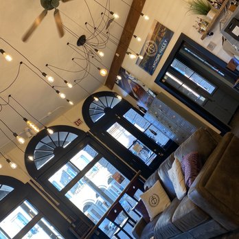 Anchor Valley Wine - Inside - Wine Tasting Room Near Me - Phoenix, Oregon Anchor Valley Wine - Inside - Wine Tasting Room Near Me - Phoenix, Oregon