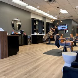 IQ’s Barbershop