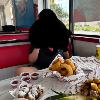 Juicys Famous Fair Food - Onions rings looked good but taste wise not good. - Fast Food Near Me - Bradenton, Florida Juicys Famous Fair Food - Onions rings looked good but taste wise not good. - Fast Food Near Me - Bradenton, Florida