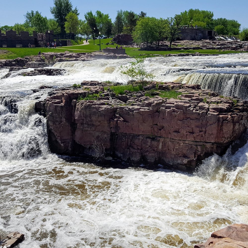 Falls Park - East bank, looking north - Parks Near Me - Sioux Falls, South Dakota Falls Park - East bank, looking north - Parks Near Me - Sioux Falls, South Dakota