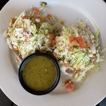 El Catrin - Sope with chicken - Mexican Near Me - San Antonio, Texas