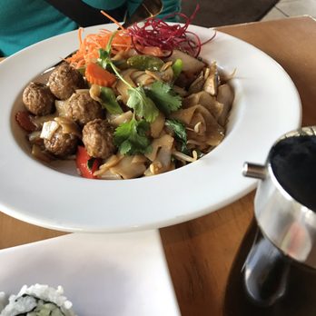 Fin Sushi Bar - Crazy noodle - Sushi Bars Near Me - Chicago, Illinois