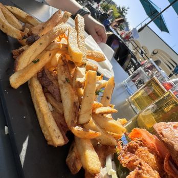 Row - Nashville Chicken Sammy and Fries - New American Near Me - Olympia, Washington Row - Nashville Chicken Sammy and Fries - New American Near Me - Olympia, Washington