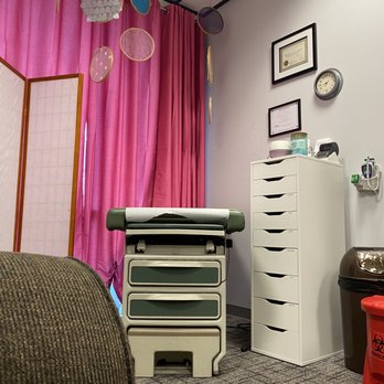 Well Rounded Momma - Midwives Near Me - Las Vegas, Nevada