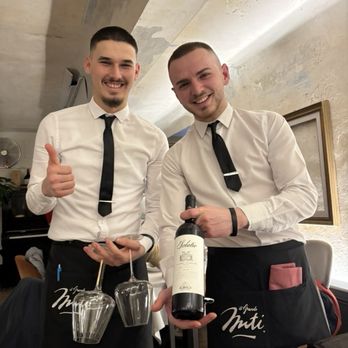 Trattoria Dalloste - The stars of the evening - Tuscan Near Me - Florence, FI