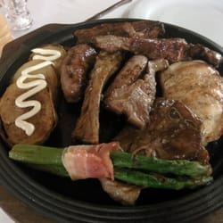 Cafe Restaurante Yucas - Mixed grill