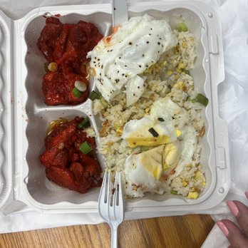Komida: Filipino Kitchen - Tocsilog (tocino with egg over garlic fried rice) - Filipino Near Me - Glen Burnie, Maryland Komida: Filipino Kitchen - Tocsilog (tocino with egg over garlic fried rice) - Filipino Near Me - Glen Burnie, Maryland