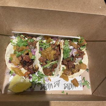 Los Vatos - Doral - Al pastor tacos - Tacos Near Me - Miami, Florida Los Vatos - Doral - Al pastor tacos - Tacos Near Me - Miami, Florida