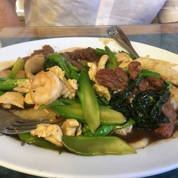 White Pearl Restaurant - Lard nar combo - Chinese Near Me - Elgin, Illinois White Pearl Restaurant - Lard nar combo - Chinese Near Me - Elgin, Illinois