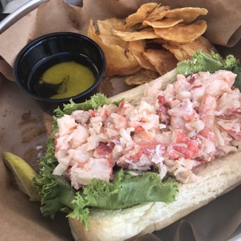 Stonecutters Kitchen - Lobster roll - Pizza Near Me - Stonington, Maine Stonecutters Kitchen - Lobster roll - Pizza Near Me - Stonington, Maine