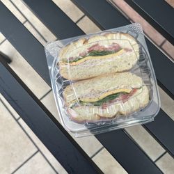 Gold Deli - I asked for more turkey. They said no.