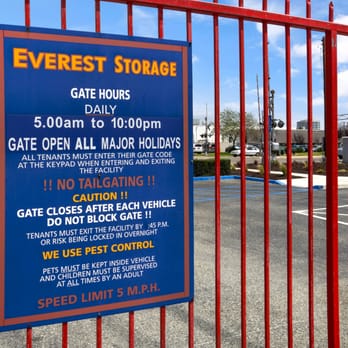 Everest Self Storage - Gated Self Storage in Anaheim CA - Self Storage Near Me - Anaheim, California Everest Self Storage - Gated Self Storage in Anaheim CA - Self Storage Near Me - Anaheim, California