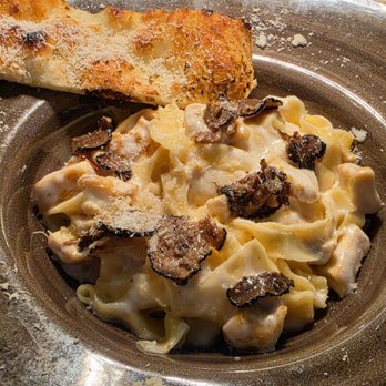 Il David - Fettuccine alfredo with truffle - Pizza Near Me - Florence, FI