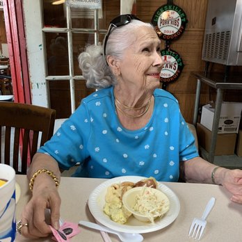Peters BBQ - Mother - Barbeque Near Me - Ellinger, Texas