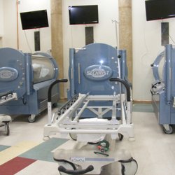 Diving & Undersea Medical Program