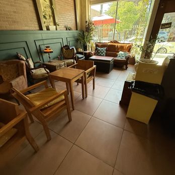 Nostalgic Cafe - Coffee & Tea Near Me - Pasadena, California