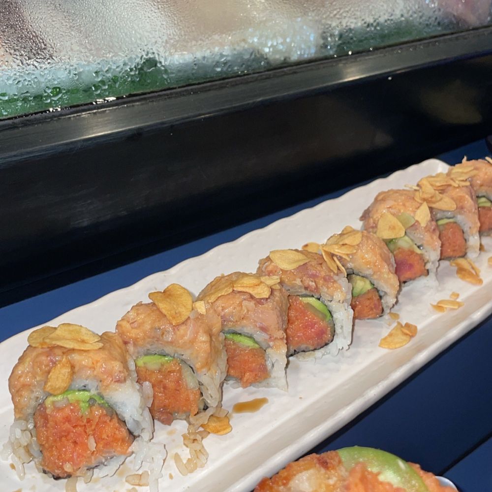 Malulu Sushi - Day Roll - Sushi Bars Near Me - San Clemente, California Malulu Sushi - Day Roll - Sushi Bars Near Me - San Clemente, California