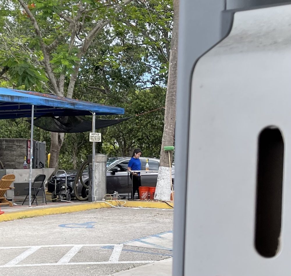 CHEVRON GAS STATION RIVERSIDE Updated July 2024 37 Photos 8161