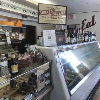 Cheese Box - Cheese Shops Near Me - Lake Geneva, Wisconsin